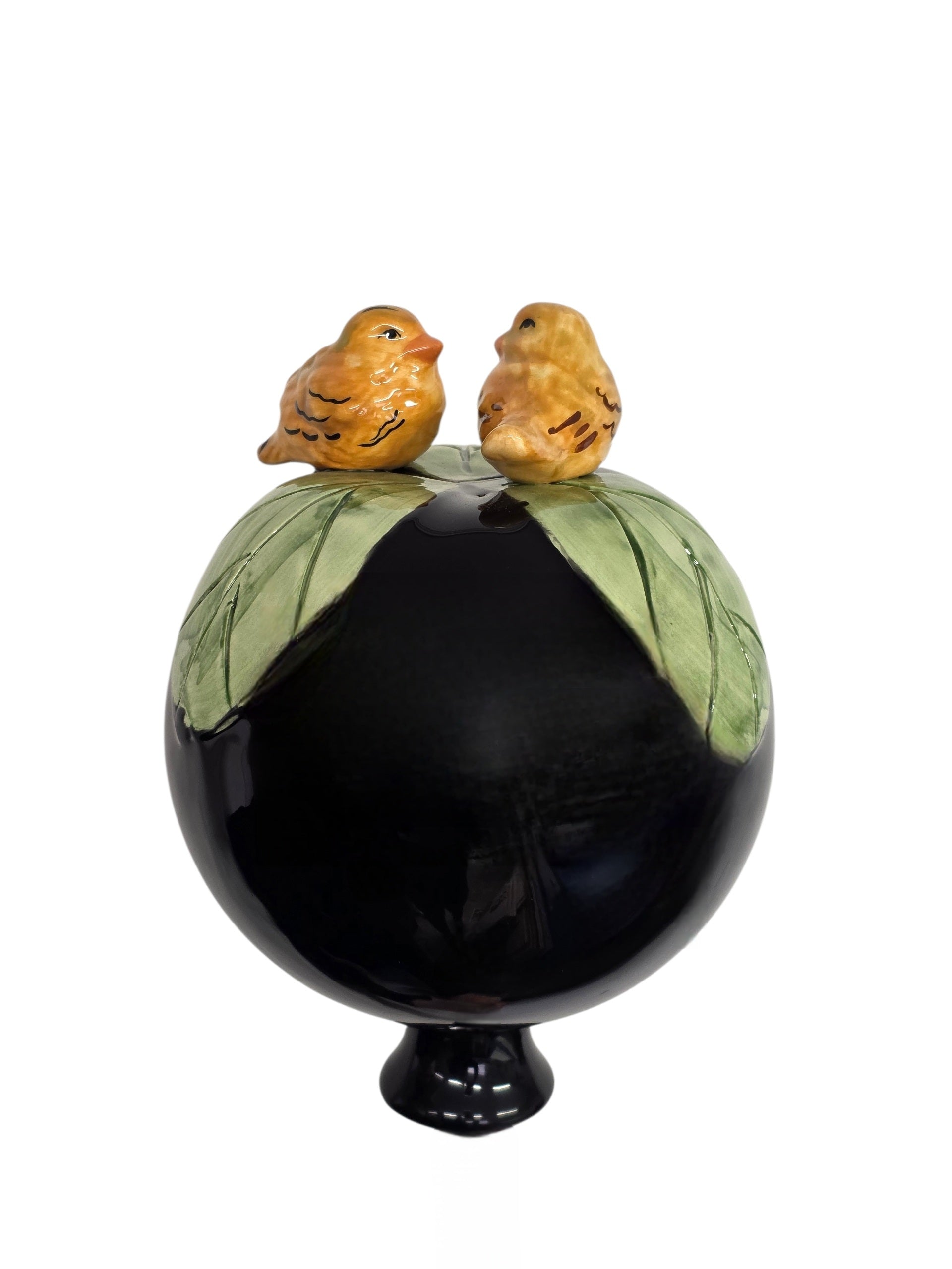 Schwarze Gartenkugel aus Keramik mit Vogel-Duo | Balkon & Garten